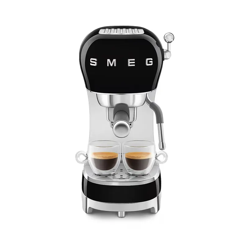 Smeg ECF02BLEU schwarz | Jetzt neu